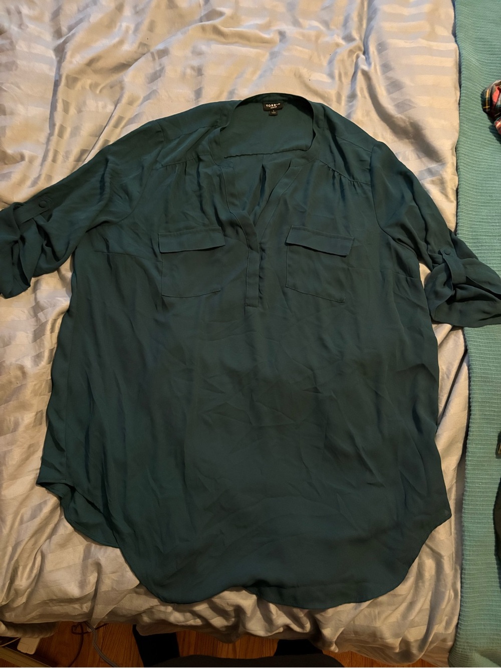 Torrid green semi-sheer 3/4 sleeve silky top size 1 1xl flowy shirt